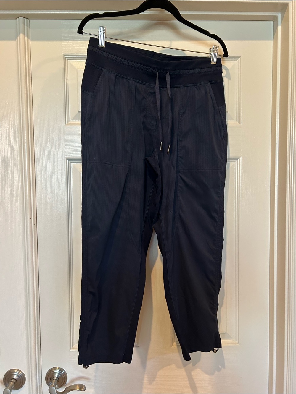 Lululemon Dance Studio Cropped Pants, EUC, Sz 8